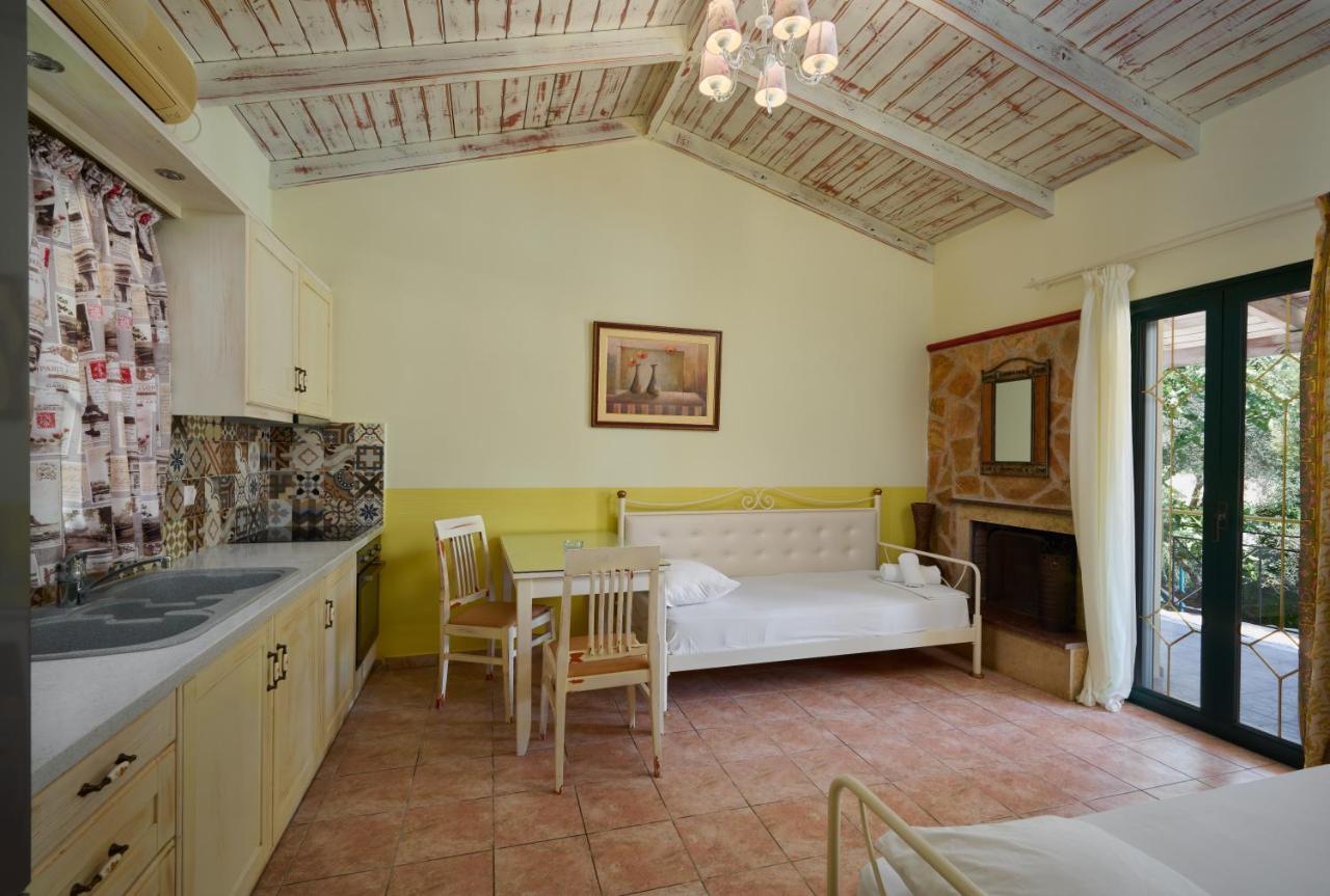 Villaggio Maistro Agios Ioannis  Exterior photo
